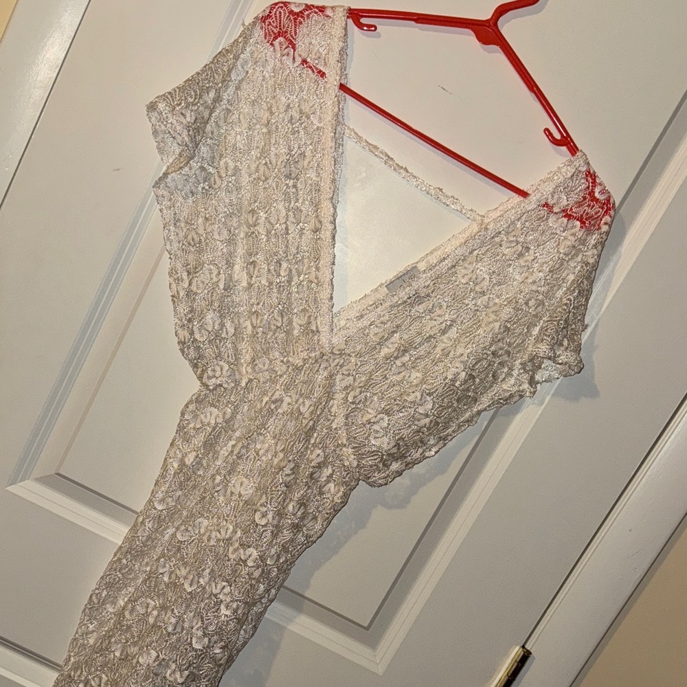 Elif for Jordan Taylor Floral Lace Knit Bathing Suit Cover Up Cream/white XS